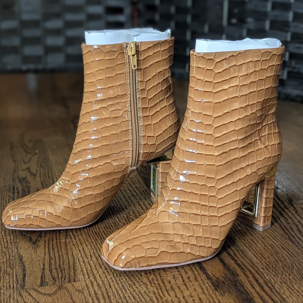 Katy Perry Collections NEW w/Box Ankle Boots Hollow Heel Sz 5 Shoes - Picture 8 of 8